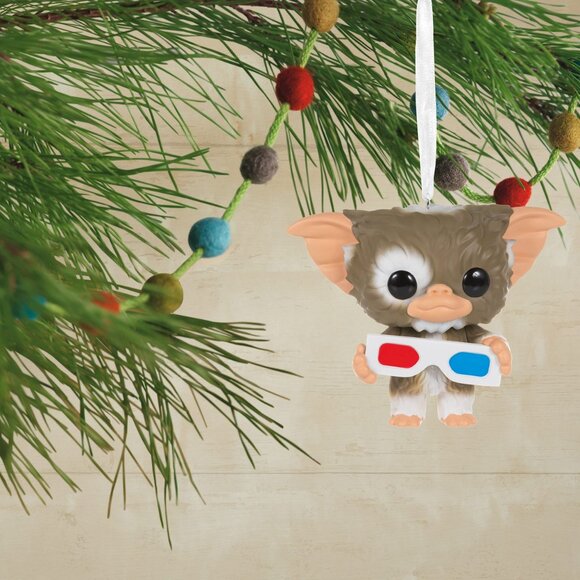 New! Gremlins Gizmo Hallmark Keepsake Christmas Ornament 2022 Funko POP! - Picture 4 of 4
